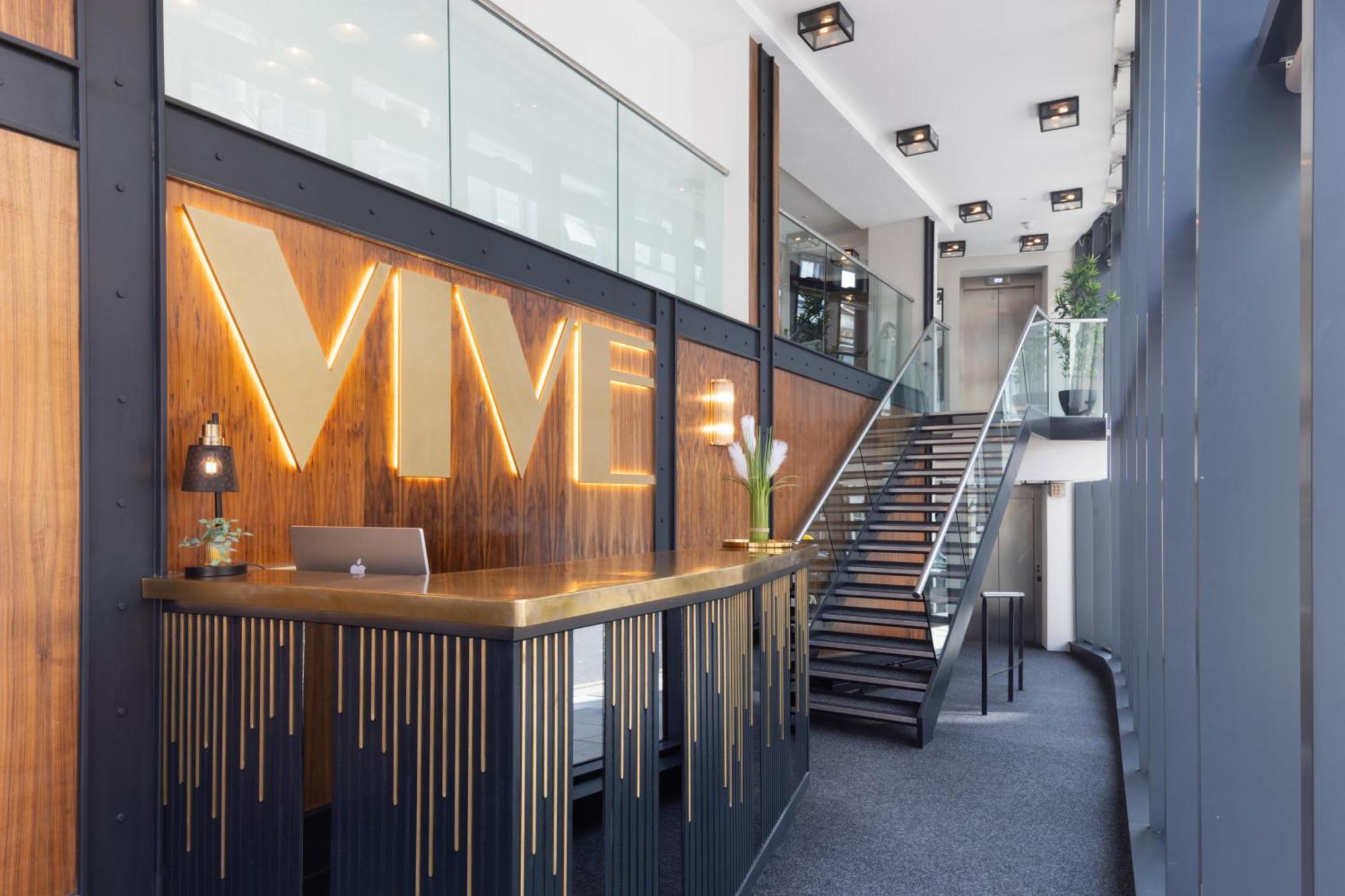 Vive Hotel Hastings Eksteriør billede
